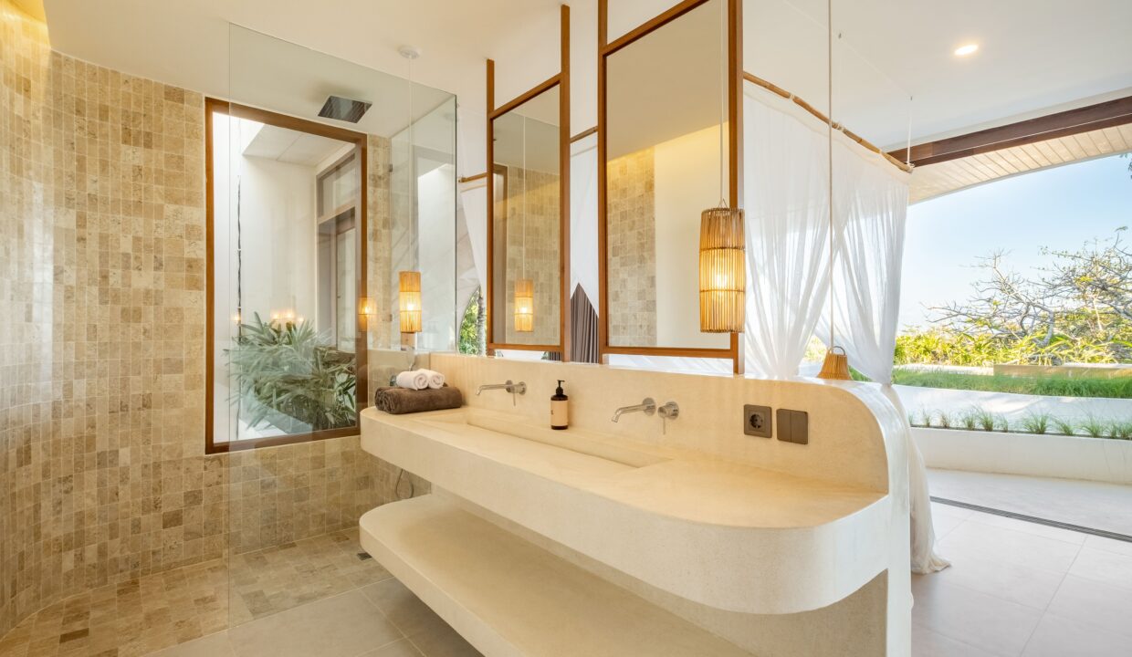 2-Bedroom Villa Facing the Ocean Views in Pecatu (12)