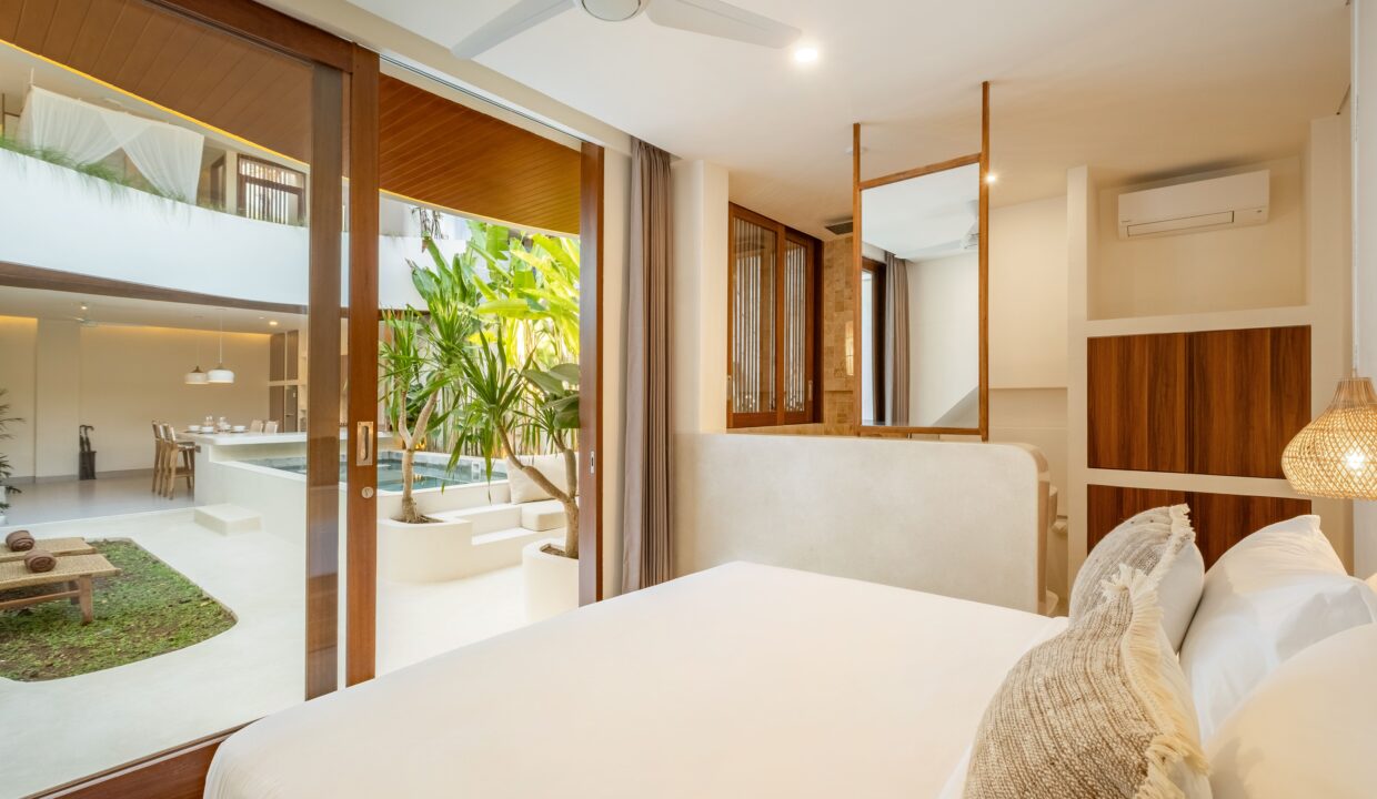 2-Bedroom Villa Facing the Ocean Views in Pecatu (14)