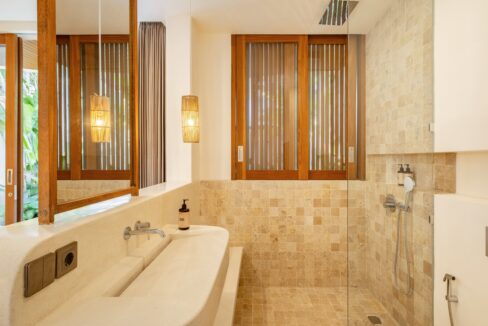 2-Bedroom Villa Facing the Ocean Views in Pecatu (15)