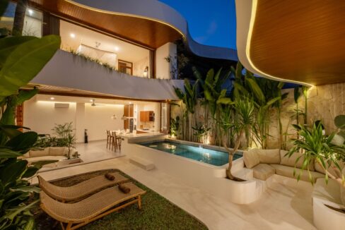 2-Bedroom Villa Facing the Ocean Views in Pecatu (18)