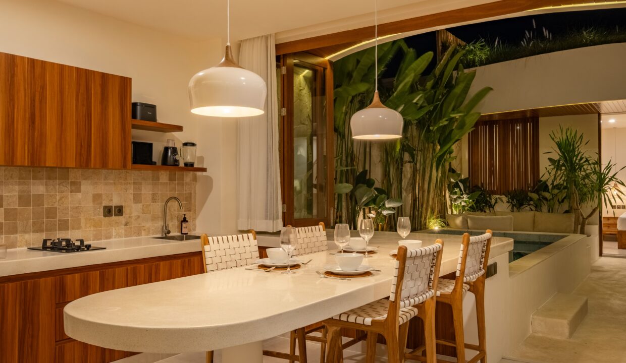 2-Bedroom Villa Facing the Ocean Views in Pecatu (21)
