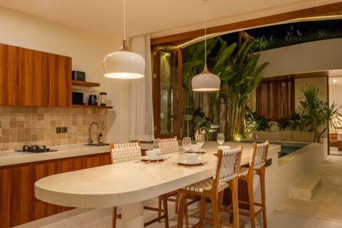 2-Bedroom Villa Facing the Ocean Views in Pecatu (21)