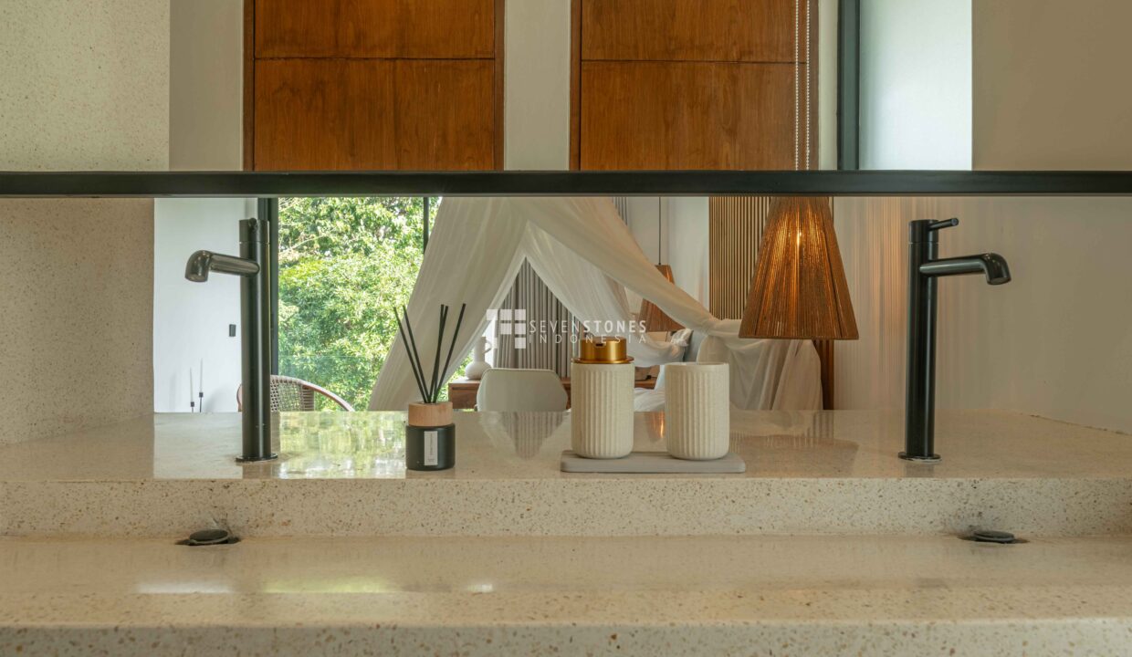2 Bedrooms Villa with Sunset and Sunrise View in Nunggalan Beach (10)