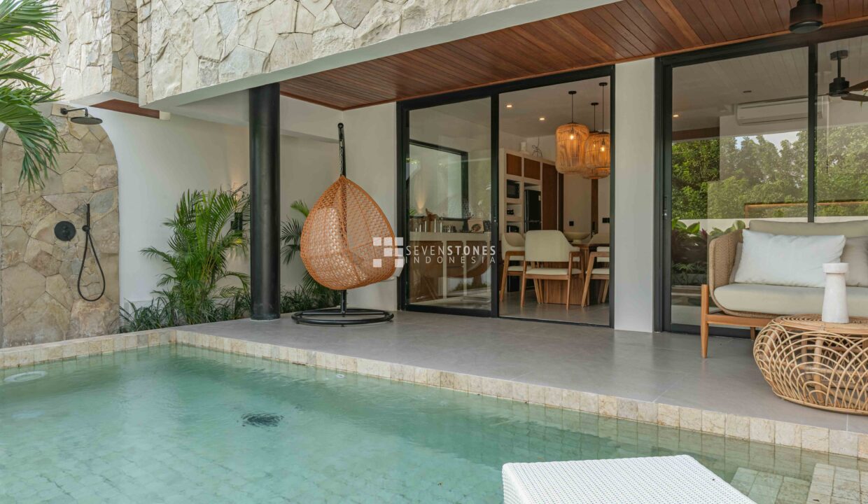 2 Bedrooms Villa with Sunset and Sunrise View in Nunggalan Beach (2)