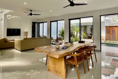 Beautiful 3-Bedroom Villa in Seminyak (4)