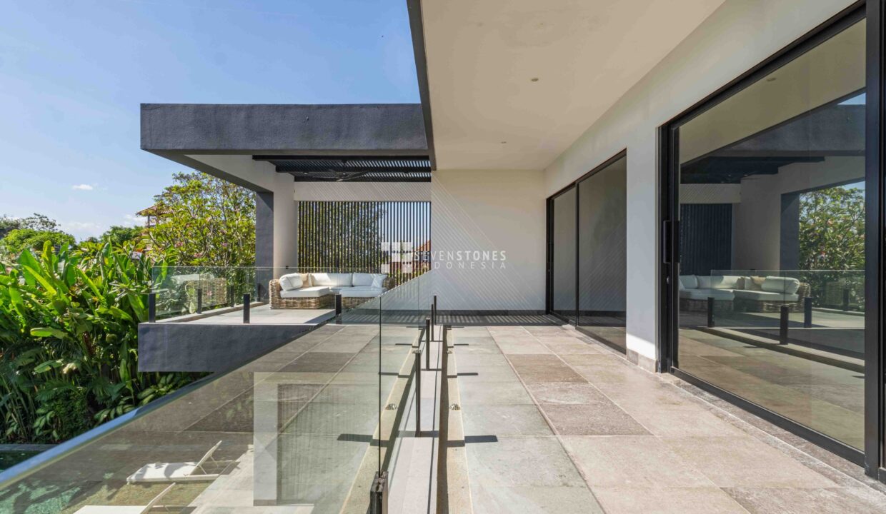 Beautifully Designed Leasehold Villa In Canggu (17)