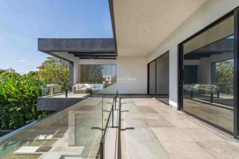 Beautifully Designed Leasehold Villa In Canggu (17)