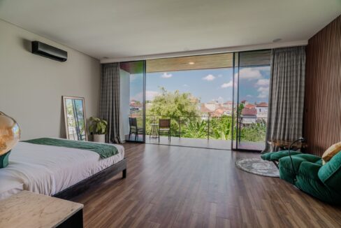 Brand New 3-Bedroom Villa in the Serene Canggu North (12)