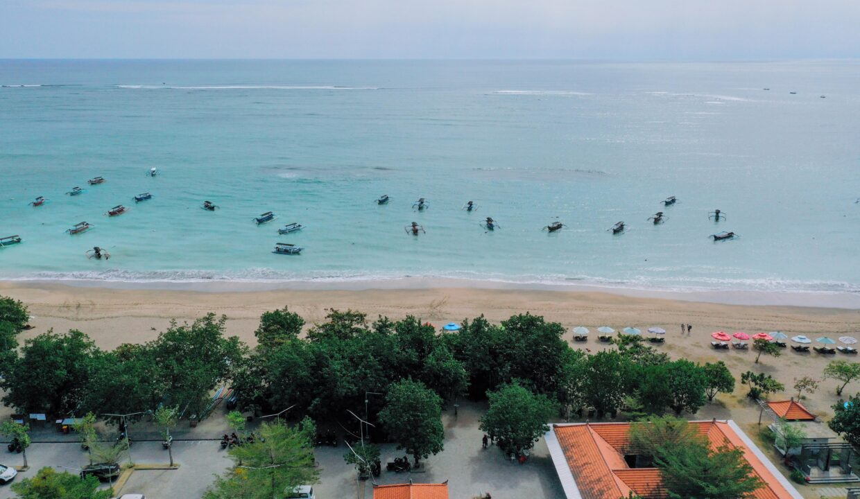 Discover The Rare Opportunity Of The Finest Freehold Beachfront Land For Sale In Kuta, Bali (2)