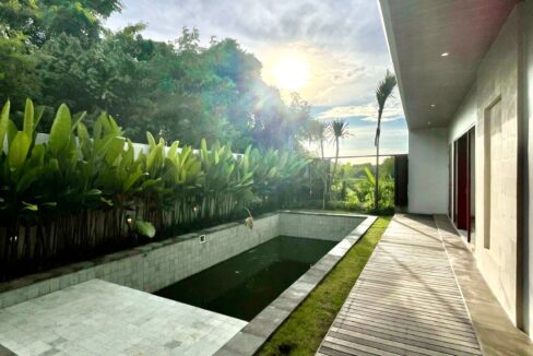 Discover Ultimate Comfort Luxurious Open Space Villa in Seminyak (2)