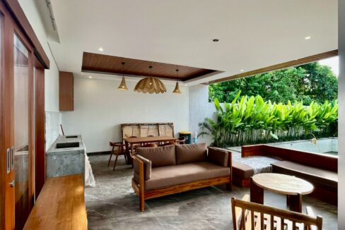 Discover Ultimate Comfort Luxurious Open Space Villa in Seminyak (6)