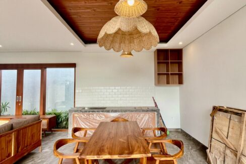 Discover Ultimate Comfort Luxurious Open Space Villa in Seminyak (9)