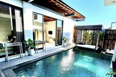 Eclectic 3-Bedroom Villa in the Serene Part of Canggu (15)