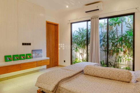 Exquisite Tropical Two Bedroom Villa in Sanur (10)