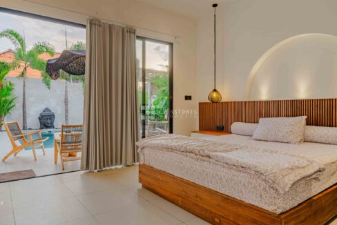 Exquisite Tropical Two Bedroom Villa in Sanur (12)