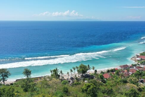 Luxurious Villa With A Breathtaking View Of The Crystal Clear Waters of Nusa Penida Beach (14)