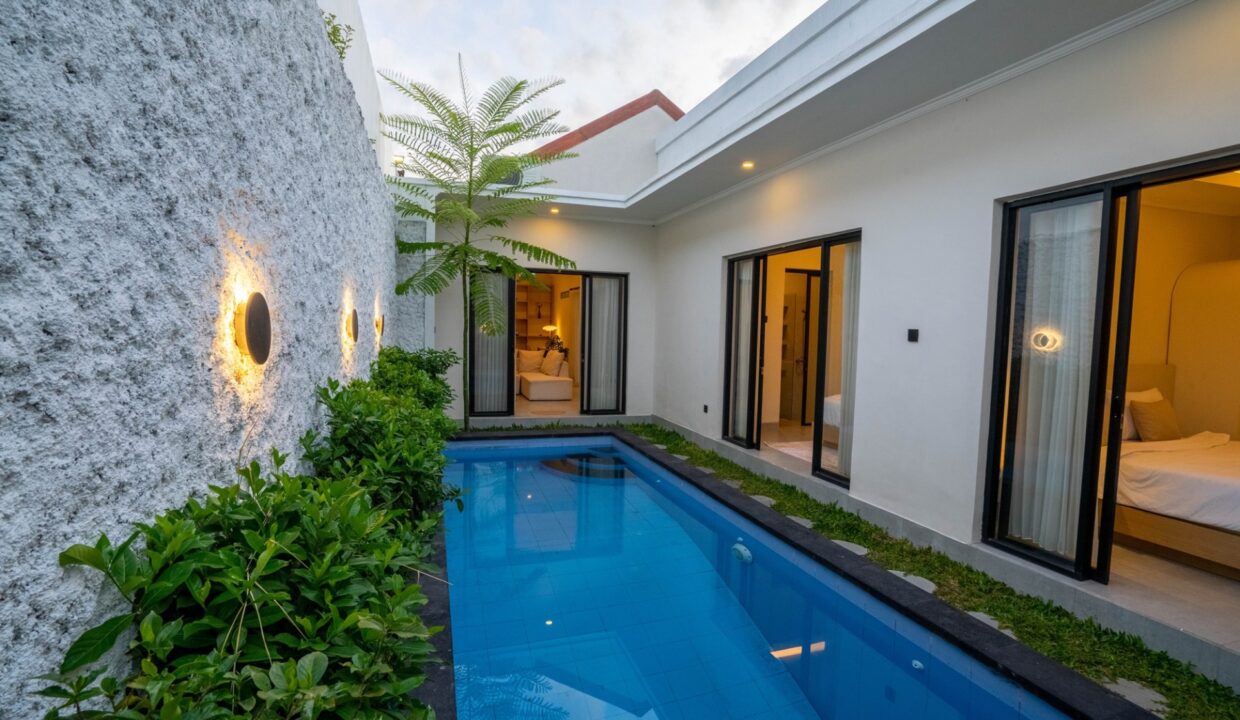 Minimalist Chic 2-Bedroom Villa in Kerobokan (1)