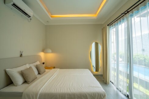 Minimalist Chic 2-Bedroom Villa in Kerobokan (5)