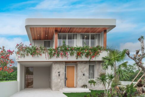 Modern Seaside Living In Nyanyi (3)