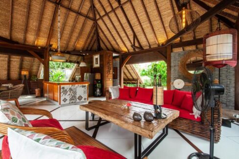 Monthly Rental of an Authentic Wooden Design Villa with Tropical Oasis in Berawa (5)