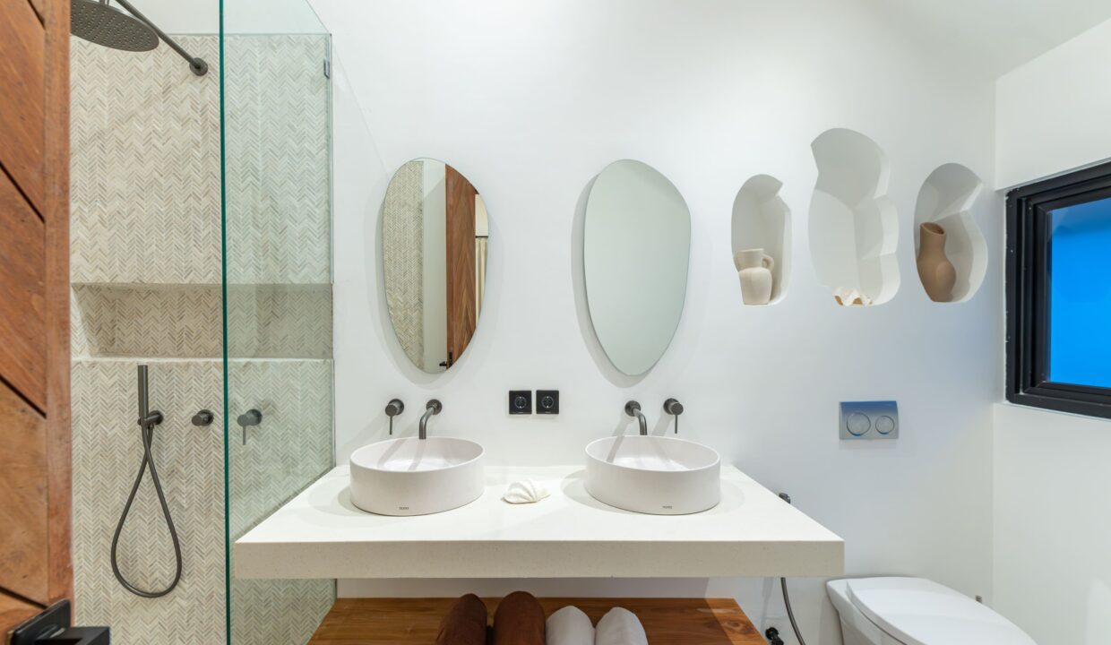 Off-Plan 2 Bedroom Villas Designed for Modern Living in Ungasan (13)