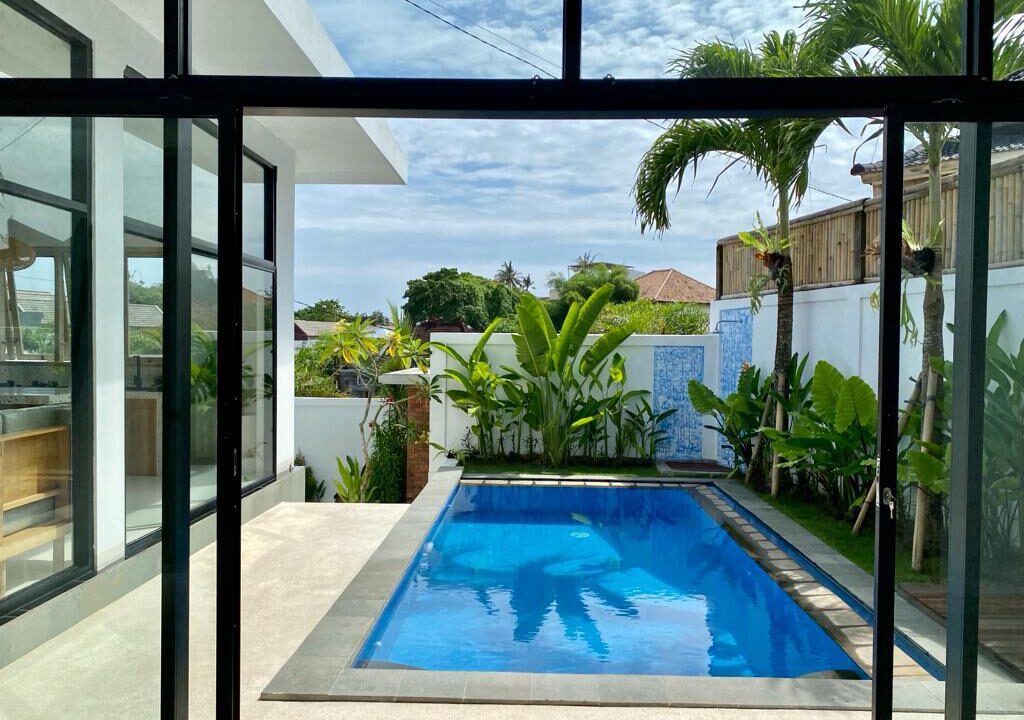 Spacious 2-Bedroom Villa with Modern Amenities in Babakan Canggu (5)