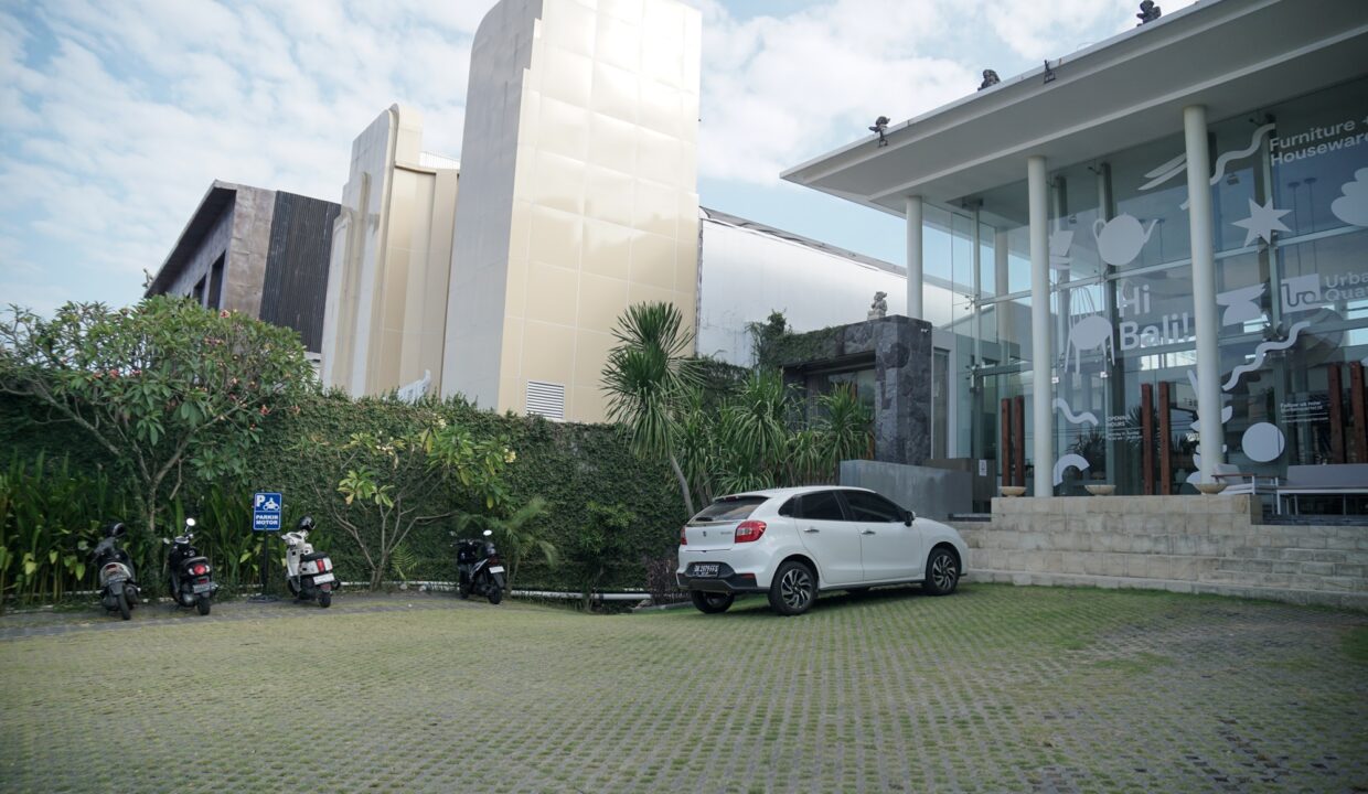 Strategic Premium Office In Sunset Road (2)