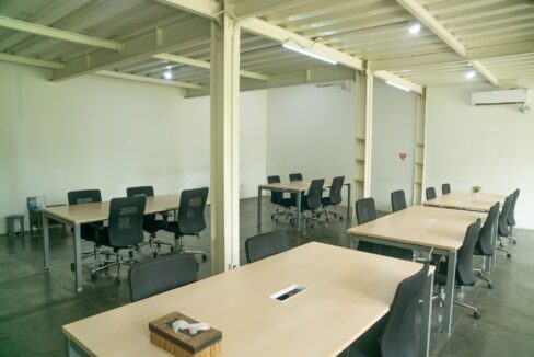 Strategic Premium Office In Sunset Road (4)