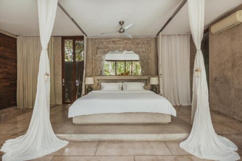 Strategically Located Luxury Villa for Sale in Berawa, Canggu (6)