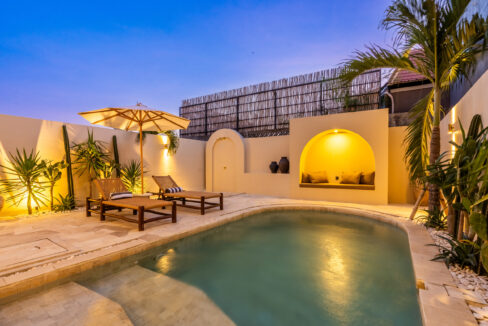 Stunning Two Bedroom Mediterranean-Style Villa in Pererenan (15)