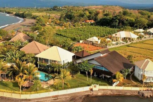 A Boutique Hotel For Sale With A Restaurant Situated On The Coastal Beach Of North Bali (38)