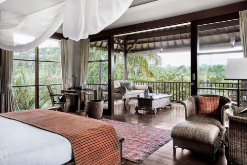 A Private Luxurious 4 Bedroom Villa with a Magnificent View of Ubud (15)