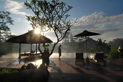 A Private Luxurious 4 Bedroom Villa with a Magnificent View of Ubud (3)