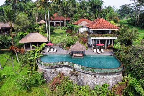 A Private Luxurious 4 Bedroom Villa with a Magnificent View of Ubud (6)