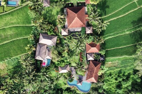 A Private Luxurious 4 Bedroom Villa with a Magnificent View of Ubud (7)