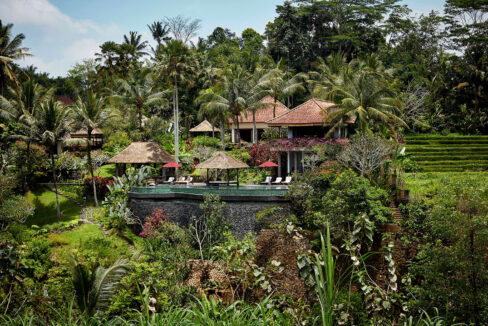 A Private Luxurious 4 Bedroom Villa with a Magnificent View of Ubud (9)