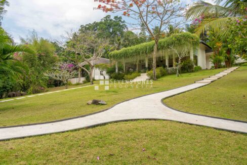 Beautiful Riverside Villa For Sale in Tabanan (22)