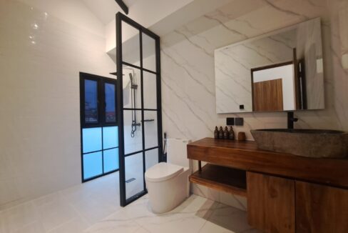 Brand New Three Bedroom Loft With Private Pool In Seminyak (9)