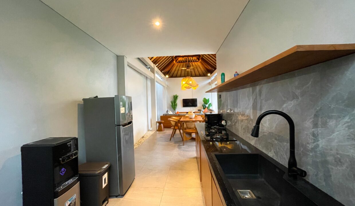 Embrace The Perfection & Serenity With A Blend Of Luxury Villa And Comfort In Seminyak (12)
