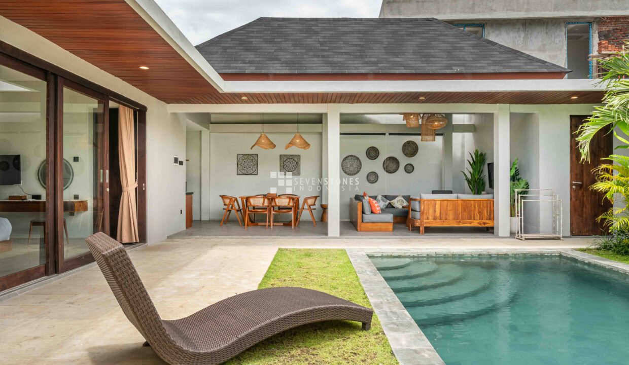 Embrace The Perfection & Serenity With A Blend Of Luxury Villa And Comfort In Seminyak (2)