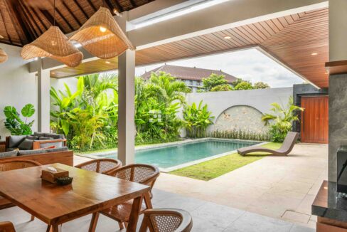 Embrace The Perfection & Serenity With A Blend Of Luxury Villa And Comfort In Seminyak (3)
