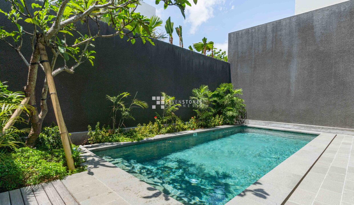 Exquisite Newly Build 3-Bedroom Luxury Villa for Sale in an Exclusive, Tranquil Area of Uluwatu (1)