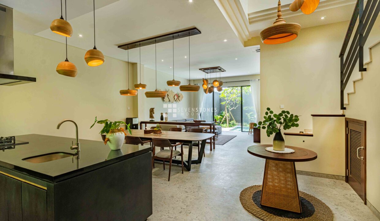 Exquisite Newly Build 3-Bedroom Luxury Villa for Sale in an Exclusive, Tranquil Area of Uluwatu (18)