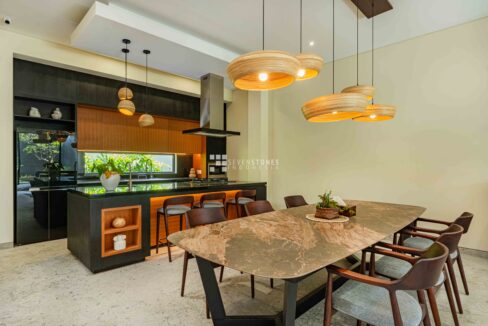 Exquisite Newly Build 3-Bedroom Luxury Villa for Sale in an Exclusive, Tranquil Area of Uluwatu (21)