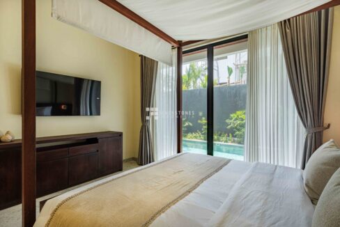 Exquisite Newly Build 3-Bedroom Luxury Villa for Sale in an Exclusive, Tranquil Area of Uluwatu (6)