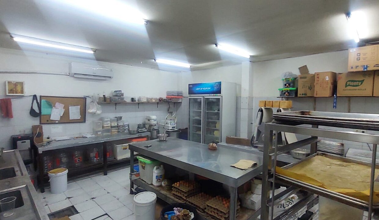 Golden Business Opportunity In Central Berawa (5)