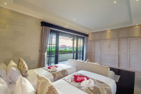 Luxurious Residences, Including Office For Sale In Canggu (14)