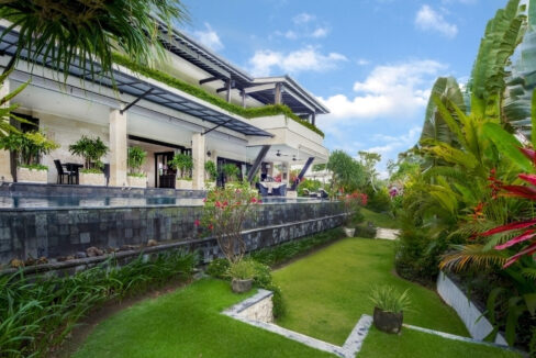 Luxurious Residences, Including Office For Sale In Canggu (2)