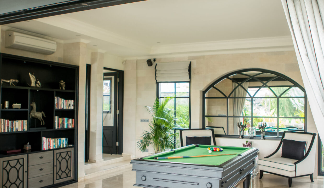 Luxurious Residences, Including Office For Sale In Canggu (3)