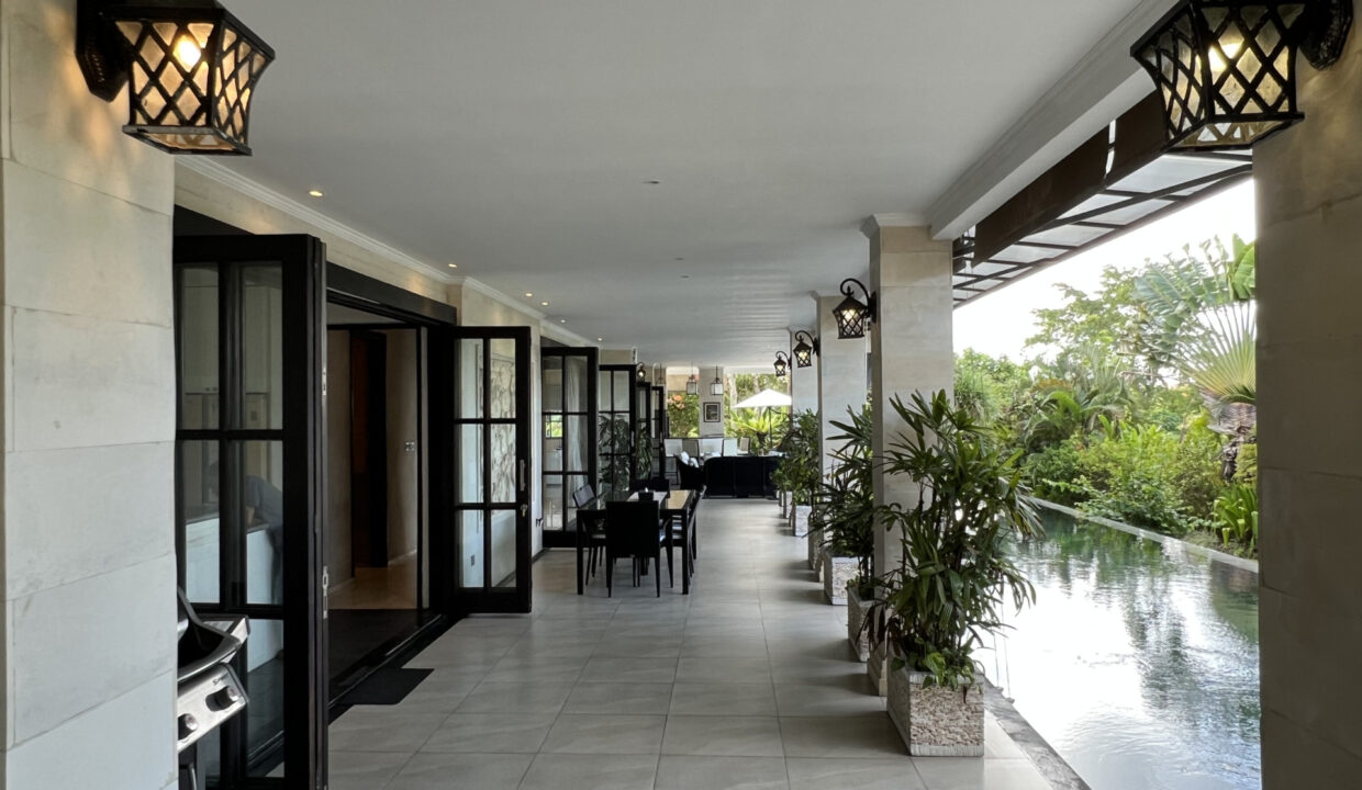 Luxurious Residences, Including Office For Sale In Canggu (6)